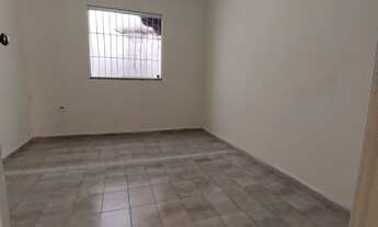 Imagem 4: Apartamento com 3 dormitórios para alugar, 100 m² por R$ 800,00/mês - Monte Castelo - Teix