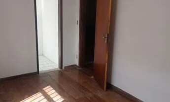 Imagem 3: Apto - 2/4; 1 banheiro + Dependência + Área de Serviço