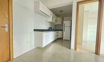 Imagem 3: Apartamento com dois quartos com duas vagas no Centro de Curitiba