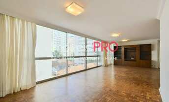 Imagem 5: O apartamento tem uma área útil de 184 m2