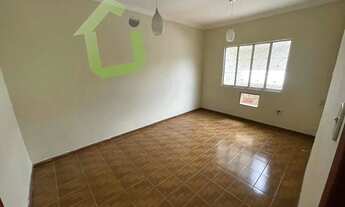 Imagem 4: ALUGUEL - Casa Independente Com 3 Quartos no Bairro da Luz