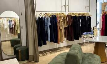 Imagem 3: OPORTUNIDADE ÚNICA - LOJA DE ROUPAS FEMININAS À VENDA