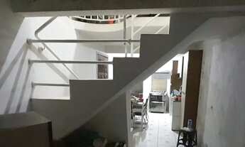 Imagem 5: Casa de esquina 360m² c/ dois pavimentos e rua asfaltada