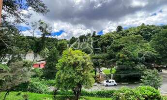 Imagem 3: Casa em Alto do Capivari - Vila Abernéssia - Campos do Jordão/SP