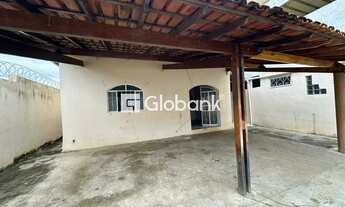 Imagem 2: Aluguel Casa no Bairro São Judas Tadeu Montes Claros/MG, 03 Quarto(s