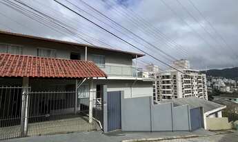 Imagem: Alugo apartamento térreo de 1 quarto mobiliado