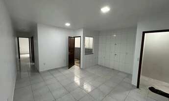 Imagem 5: Casa Financiável São José: Seu Novo Lar com 2 Dormitórios e Cozinha Americana