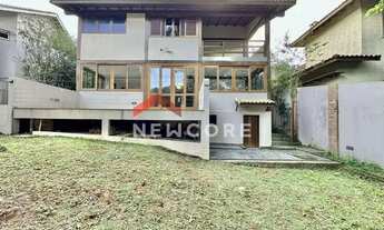 Imagem: Casa de condomínio em Rua Apiacás - Aldeia