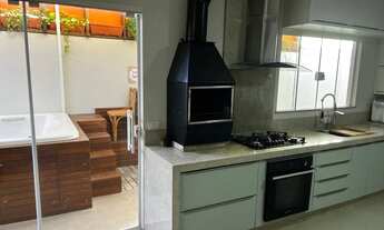 Imagem 4: Casa moderna com suíte + hidromassagem + área gourmet - Avenida em Maringá?