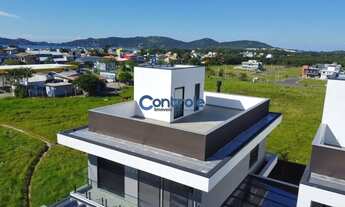 Imagem 2: Casa Pronta com vista permanente morro da Lagoa - Florianópolis