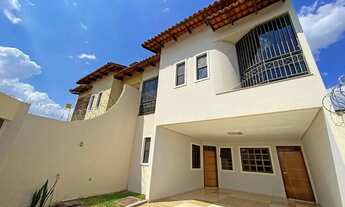 Imagem 2: Sobrado de 247 m² com 05 quartos à venda no Setor Bueno