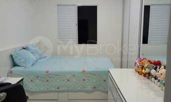 Imagem 7: Casa com 3 quartos - Bairro Jardim Califórnia em Uberlândia