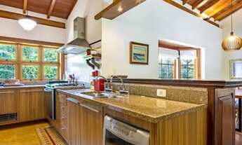 Imagem 2: Casa de condomínio para venda possui 300 metros quadrados com 5 quartos em Cuiabá - Petróp