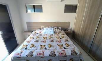 Imagem 6: Casa á venda, com 2 quartos, sendo 1 suíte, 2 vagas, 450.000,00 Residencial Gramado Uberlâ