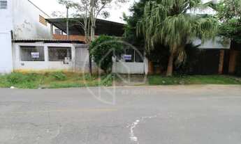 Imagem 3: Casa para venda tem 140 metros quadrados com 3 quartos em Santos Dumont - Juiz de Fora - M