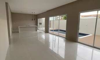 Imagem 4: Linda casa com área de lazer e piscina acabamento perfeito