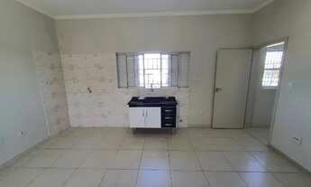 Imagem 3: Kitnet de 30m², 1 quarto, Vila Fátima - São Vicente. Pacote: Água + IPTU inclusos!