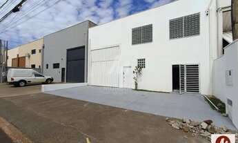 Imagem 2: Salão/Galpão (salão - térreo