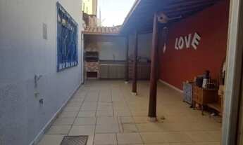 Imagem 5: Casa para venda possui 214 metros quadrados com 3 quartos em Jardim Eldorado - Anápolis