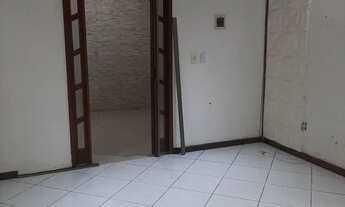 Imagem 3: Alugo ótima casa térrea cajueiros