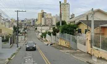 Imagem 4: Quarto Mobiliado no estreito