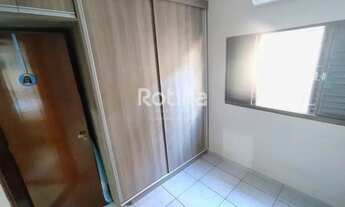 Imagem 5: Casa á venda, com 2 quartos, sendo 1 suíte, 2 vagas, 450.000,00 Residencial Gramado Uberlâ