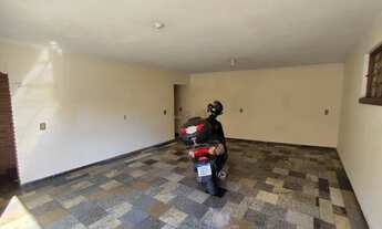 Imagem 2: Prédio comercial / Residencial com 364m² de área construída