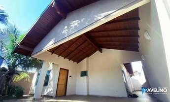 Imagem 3: Casa com piscina