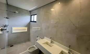 Imagem 4: Casa duplex com piscina, dependência e poço na Cidade Alpha