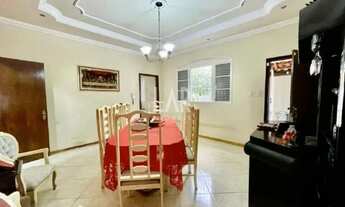 Imagem: Casa à venda, 3 quartos, 1 suíte, 4 vagas