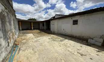 Imagem 3: Imóvel para aluguel possui 200 metros quadrados com 1 quarto em Brasília - Arapiraca - AL