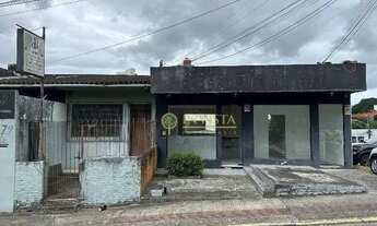 Imagem: Casa comercial e residencial com 6 vagas