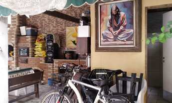 Imagem 5: Casarão com piscina