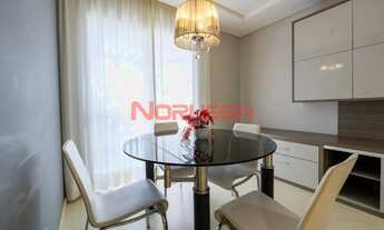 Imagem 7: Apartamento para locação com 3 quartos no Cabral, Curitiba-PR: espaçoso e moderno, com 1 v