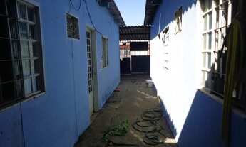 Imagem 5: QR 514 Ótimo Lote com Duas Casas com 1 e 2 Quartos com Energia e Água Individual em Samam