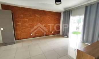 Imagem 4: Linda Casa com 3 Dormitórios no Condomínio Parque Fehr em São Carlos