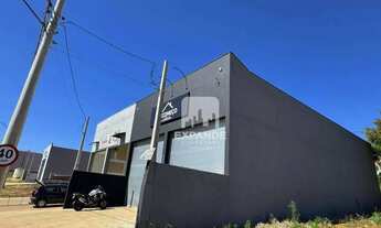 Imagem 4: Barracão para alugar, 260 m² por R$ 5.000,00/mês - Jardim Itália - Botucatu/SP