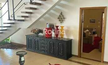 Imagem 5: Espetacular Casa Jardim Karaiba