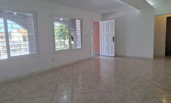 Imagem 7: Casa 3 dormitórios no bairro Aberta dos Morros em Porto Alegre para Alugar