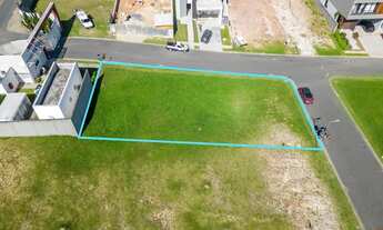 Imagem 2: Terreno de 489,64 m² totais no condomínio Alta Vista