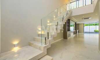 Imagem 6: Deslumbrante casa em condomínio no Santa Cândida!