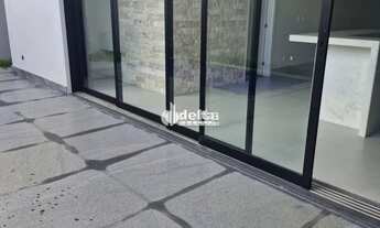 Imagem 2: Casa disponível para venda no bairro Laranjeiras em Uberlândia-MG