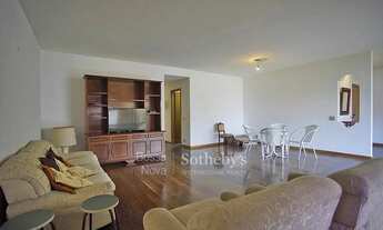 Imagem 6: Apartamento em rua tranquila na segunda quadra da praia do Leblon