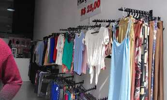 Imagem 2: Fundo de Loja Vestuário