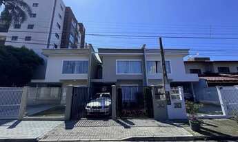 Imagem 2: SOBRADO GEMINADO no GLÓRIA com 3 quartos para VENDA, 145 m²