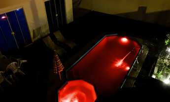 Imagem: Casa C/ Hidromassagem e Piscina para aluguel