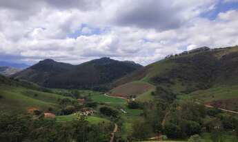 Imagem: Linda área próximo a cachoeira do roncador