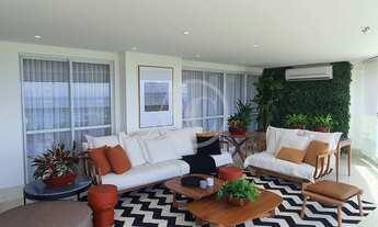 Imagem 5: Apartamento a venda em Itapuã, frete para a Praia de Beverly Hills, com 4 quartos sendo 4