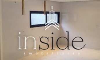 Imagem 7: Sobrado para venda possui 241 metros quadrados com 4 quartos em São Braz - Curitiba - PR