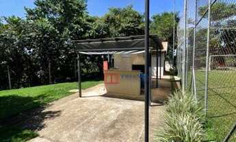 Imagem 4: Apartamento em Santa Terezinha com 2 dormitórios, sacada, banheiro completo e cozinha com